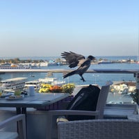 Foto tomada en Deniz Hotel  por İpek B. el 10/13/2019
