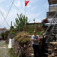 Photo taken at Köy Sofrası &amp; Pansiyon by Ebru D. on 8/30/2017