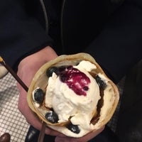 Photo taken at Eight Turn Crepe by Victoria M. on 11/14/2015
