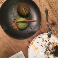 Foto tirada no(a) Spot Dessert Bar por Victoria M. em 11/14/2015