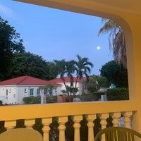 Снимок сделан в Livingstone Villas &amp;amp; Resort Hotel Curacao пользователем Martin T. 9/30/2023
