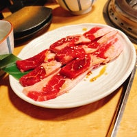 Photo taken at 肉の街 by 鈴田 若. on 4/4/2022