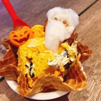 Photo taken at Cold Stone Creamery by 鈴田 若. on 10/17/2020