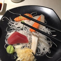 Photo taken at Genji Japanese Restaurant by Hina on 12/13/2017