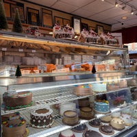 12/13/2023にKarenがBennison&amp;#39;s Bakeryで撮った写真