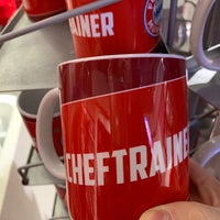 Photo taken at FC Bayern Fan-Shop by Heinz M. on 2/12/2020