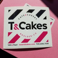 Photo taken at Tee &amp;amp; Cakes by Milena N. on 5/31/2017