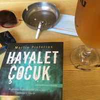 Photo taken at Bilim ve Sanat Cafe by Yskr on 7/9/2019