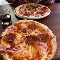 Photo taken at Pizzeria Einstein by Theodora K. on 4/17/2024