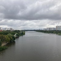 Photo taken at Парк «Братеевская пойма» by Яков Т. on 9/5/2021