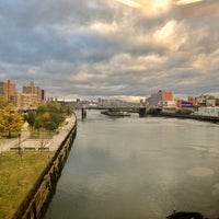 Photo taken at Metro-North Park Avenue Bridge (Bronx / Manhattan) by Deepak S. on 10/17/2019