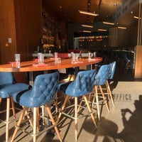 12/2/2021 tarihinde Deepak S.ziyaretçi tarafından The Corner Office Restaurant &amp;amp; Martini Bar'de çekilen fotoğraf