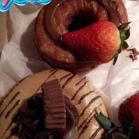 3/18/2017에 K ..님이 DK&amp;#39;s Donuts에서 찍은 사진