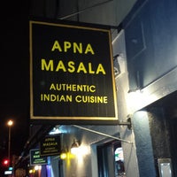 Foto scattata a Apna Masala Indian Cuisine da Apna Masala Indian Cuisine il 11/6/2015