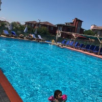 Photo taken at Kaptan Otel by Deniz Fatma A. on 7/29/2017