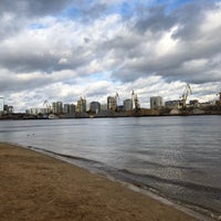 Photo taken at Пляж в парке «Северное Тушино» by Yuri G. on 10/23/2020