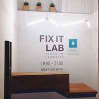 10/22/2015에 Natalia G.님이 FIX IT LAB에서 찍은 사진