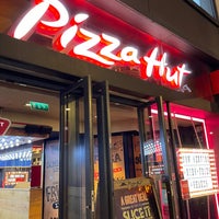 Photo taken at Pizza Hut by Peadar d. on 3/5/2022