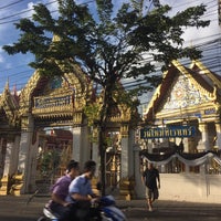 Photo taken at Wat Mai Phiren by Thoranin T. on 12/2/2016
