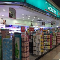 Photo taken at Watsons by Thoranin T. on 1/20/2018