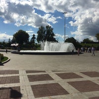 Photo taken at Фонтан на площади Салавата Юлаева by Danil Z. on 8/27/2016
