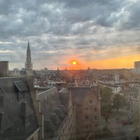 Photo taken at Hilton Brussels Grand Place by Arvind R. on 6/26/2023