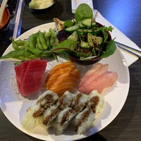 12/28/2018 tarihinde David M.ziyaretçi tarafından Ohya Sushi, Korean Kitchen &amp;amp; Bar'de çekilen fotoğraf