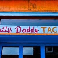 Das Foto wurde bei Fatty Daddy Taco von Fatty Daddy Taco am 3/24/2017 aufgenommen