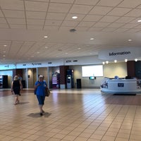 Photo taken at Towpath Service Plaza (Eastbound) by Angela K. on 7/23/2019
