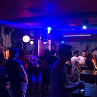 10/4/2019 tarihinde Bayram 🇹🇷ziyaretçi tarafından Rainbow Cafe &amp;amp; Bar'de çekilen fotoğraf
