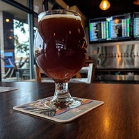 Photo taken at Westside Taphouse &amp;amp; Growler Fill by Tristan P. on 2/10/2019