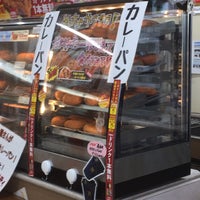 Photo taken at 7-Eleven by 涼歌 on 7/24/2020