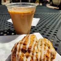 Das Foto wurde bei Metropolis Coffee von Brad K. am 8/5/2022 aufgenommen