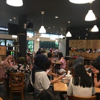 Cafe Di Jalan Abdullah Lubis Medan