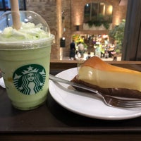 Photo taken at Starbucks by cuifeng on 6/11/2022