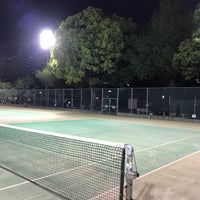 Photo taken at Hibiya Park Tennis Court by Hayato on 4/21/2019