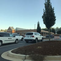 Photo taken at Mountain View Elementary School by Serge J. on 8/30/2019