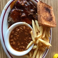 Photo taken at Roger&amp;#39;s Pit Cooked Bar-B-Que by Serge J. on 8/24/2018