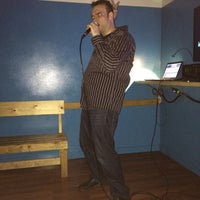 3/27/2016에 Raphael E.님이 Seattle&amp;#39;s Best Karaoke/SBK에서 찍은 사진