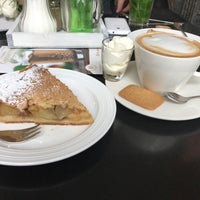 4/23/2017 tarihinde W.ziyaretçi tarafından Grand café Maastricht Soiron'de çekilen fotoğraf