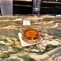 Photo taken at The Bar at The Houstonian by  ℋumorous on 1/23/2022