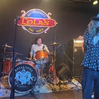 Photo taken at Lola&amp;#39;s Saloon by  ℋumorous on 5/7/2022
