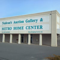 Photo taken at Nadeau&amp;#39;s Auction Gallery by Dave G. on 3/16/2013