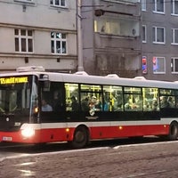 Photo taken at Flora (bus) by Pavel T. H. on 12/4/2015