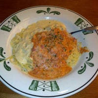 Photo taken at Olive Garden by Danielle L. on 10/20/2012