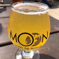 Photo taken at Moon Under Water Pub &amp;amp; Brewery by Lee J. on 5/10/2021