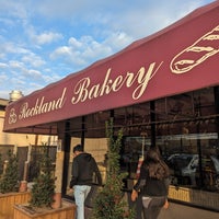 Photo taken at Rockland Bakery by Sujan P. on 11/5/2023