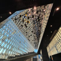 รูปภาพถ่ายที่ Harpa โดย Ames P. เมื่อ 12/9/2023