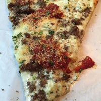Foto diambil di Gino&amp;#39;s NY Pizza oleh Gino&amp;#39;s NY Pizza pada 11/16/2015