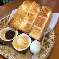 Photo taken at Komeda&amp;#39;s Coffee by Yuto Y. on 8/22/2020